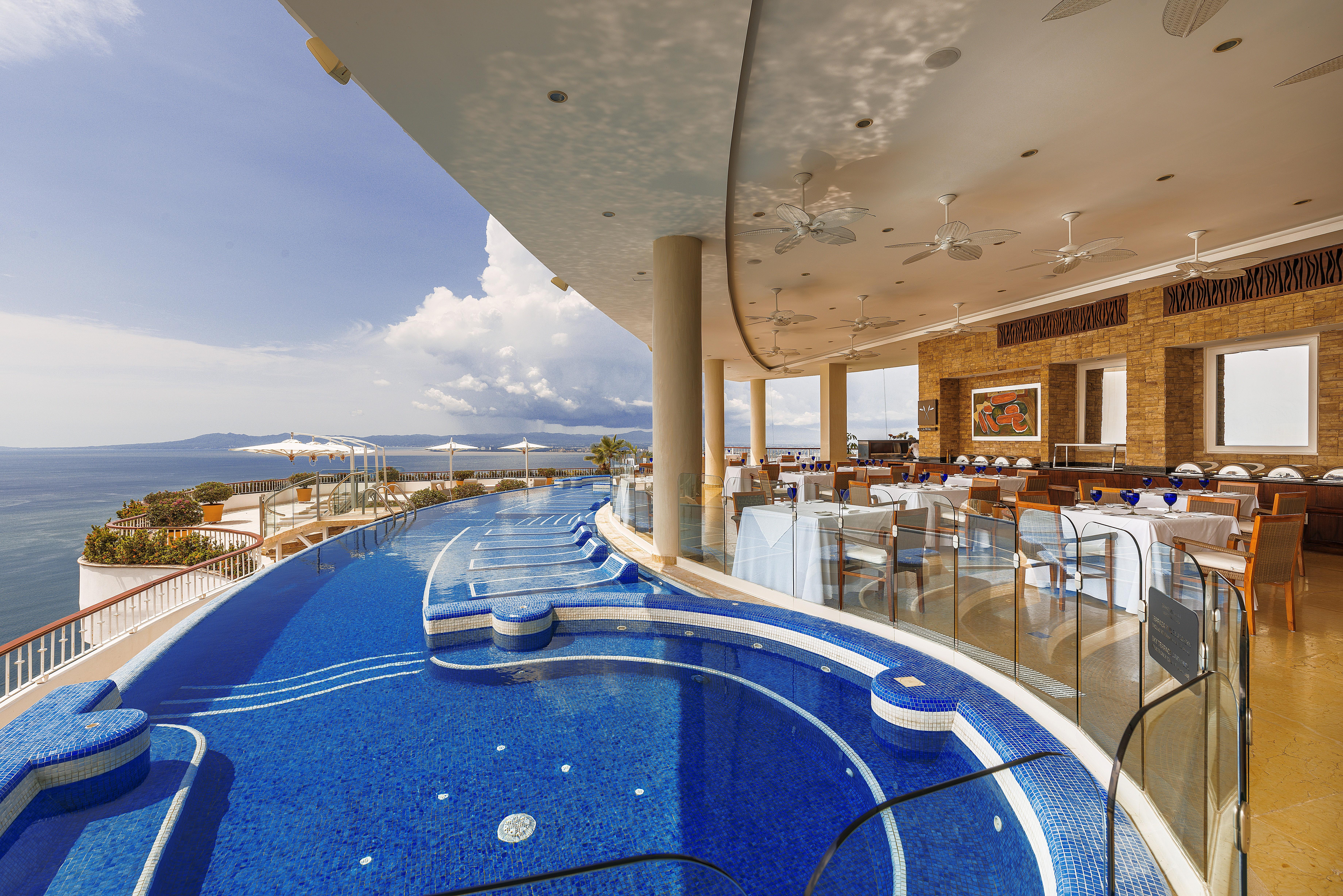 Grand Miramar All Luxury Suites & Residences (Adults Only) Πουέρτο Βαγιάρτα Εξωτερικό φωτογραφία